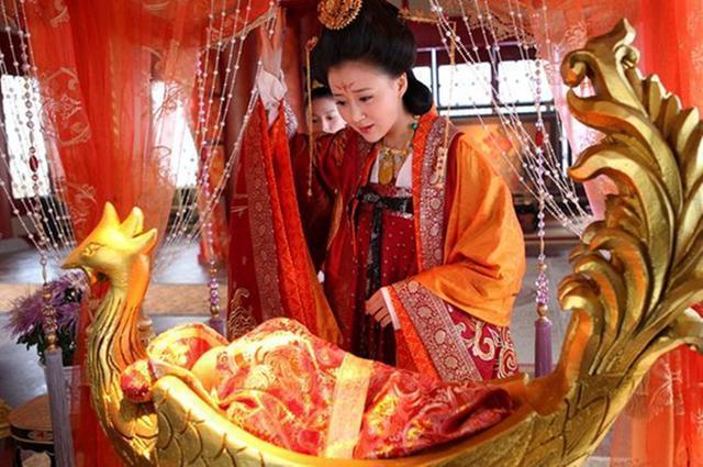 武则天曾是昭仪(武则天封为昭仪是什么级别)-第2张图片-文史 武则天曾是昭仪(武则天封为昭仪是什么级别)-第2张图片-文史