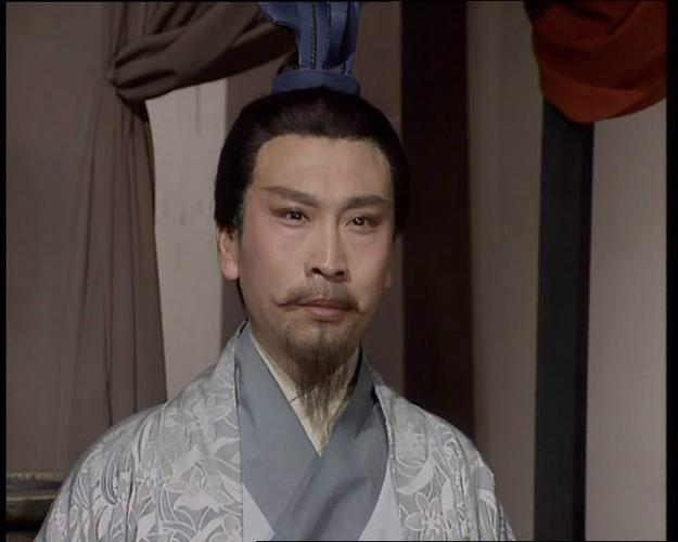 杨修是个怎样的人,杨修是一个怎么样的人
