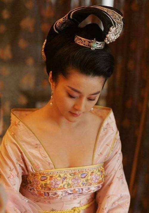 是公爹与儿媳还是夫与妻（公公跟儿媳是什么关系,该怎么写）-第4张图片-文史